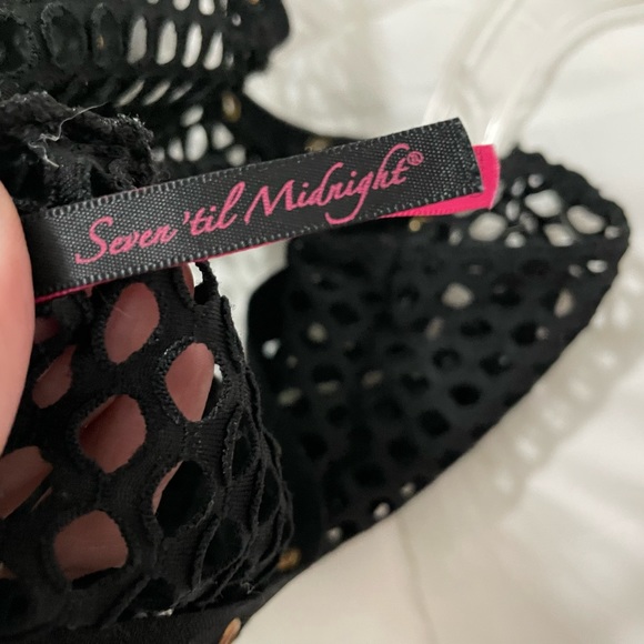 Seven’til Midnight Deep V Fishnet Body Stocking. Size Sm - Picture 12 of 15